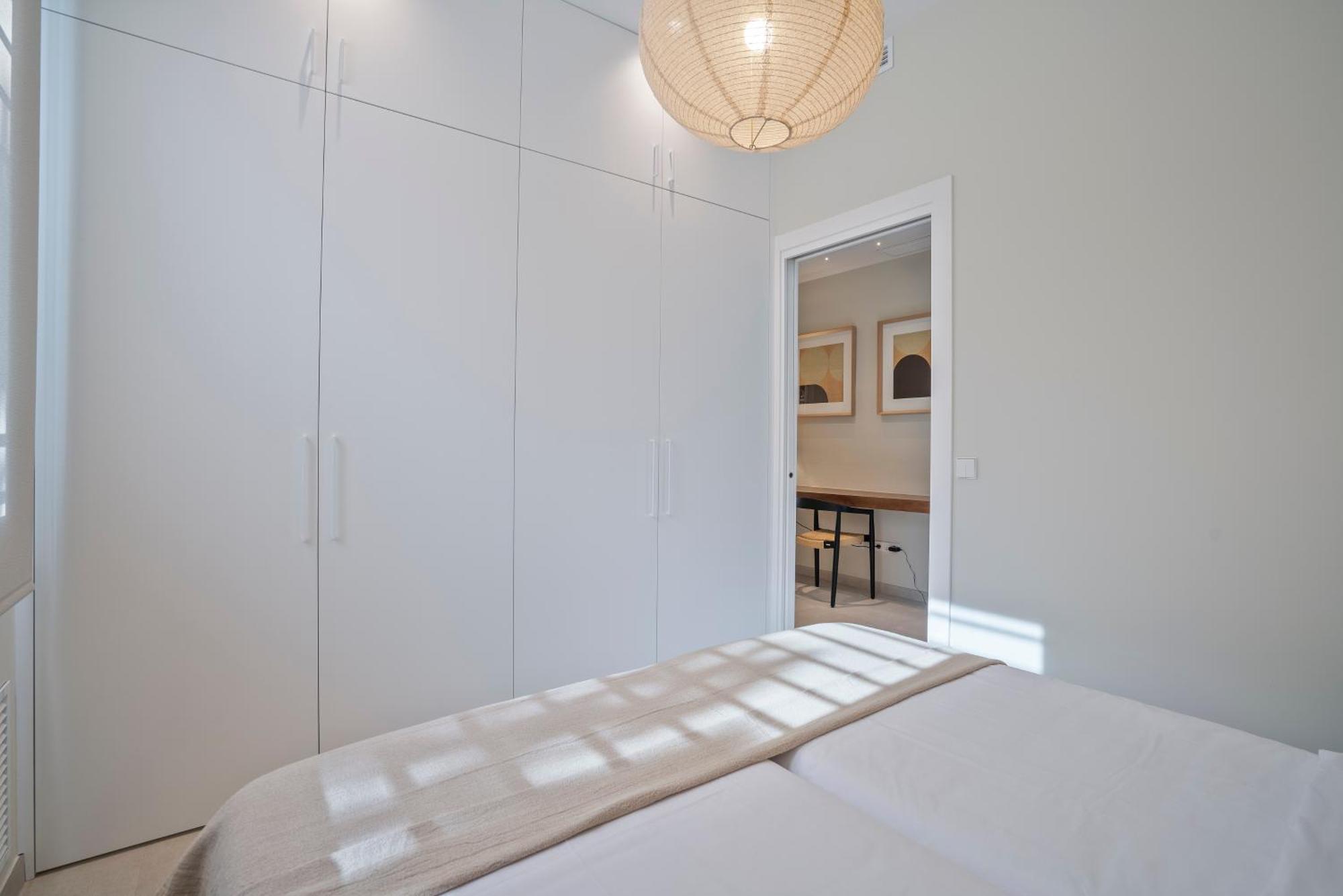 Sitges Spaces Garden Condo-2 Bedrooms, 2 Bathrooms, Garden Terrace, Near Center, Sleeps Up To 6- Monthly Rentals Only 外观 照片