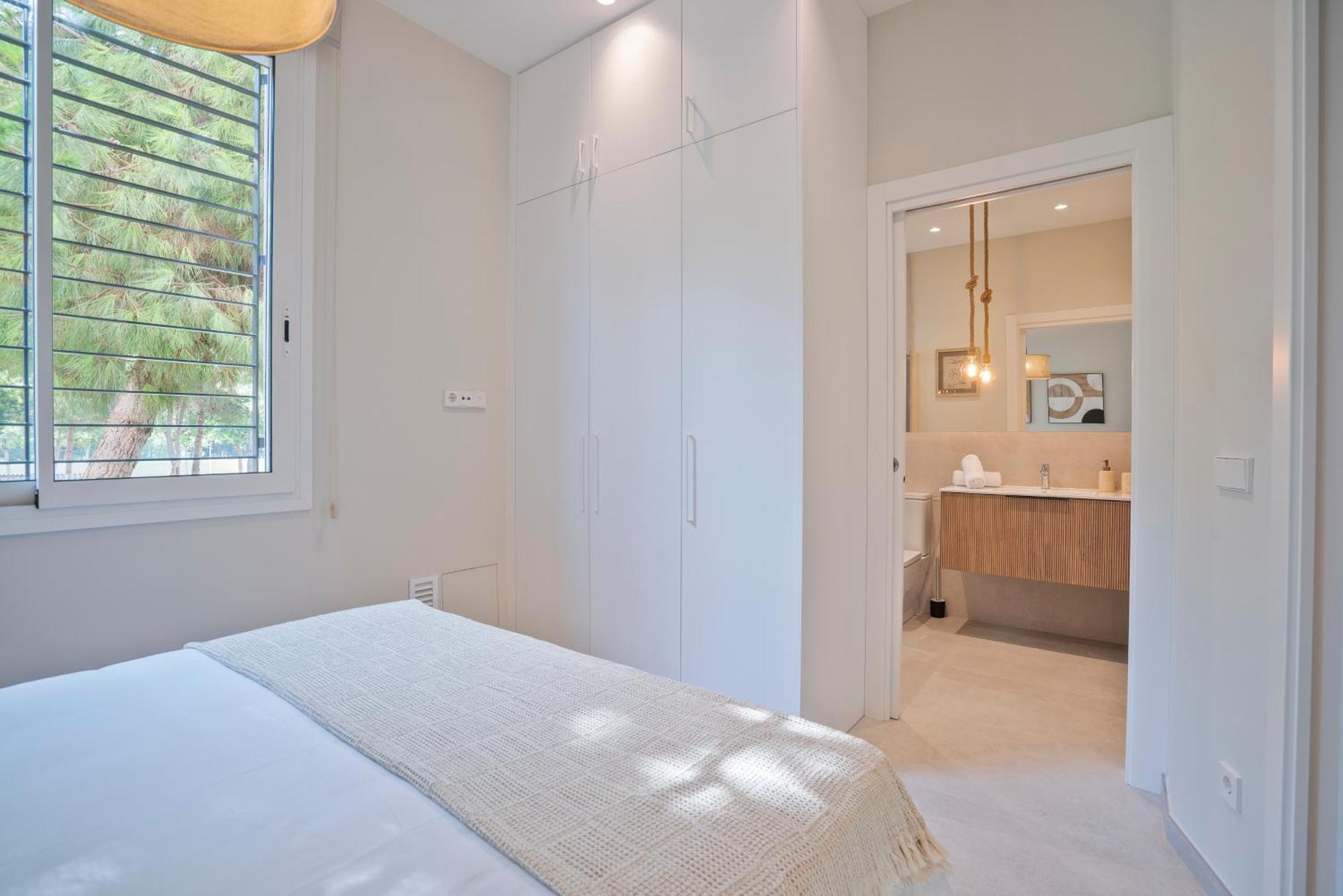 Sitges Spaces Garden Condo-2 Bedrooms, 2 Bathrooms, Garden Terrace, Near Center, Sleeps Up To 6- Monthly Rentals Only 外观 照片